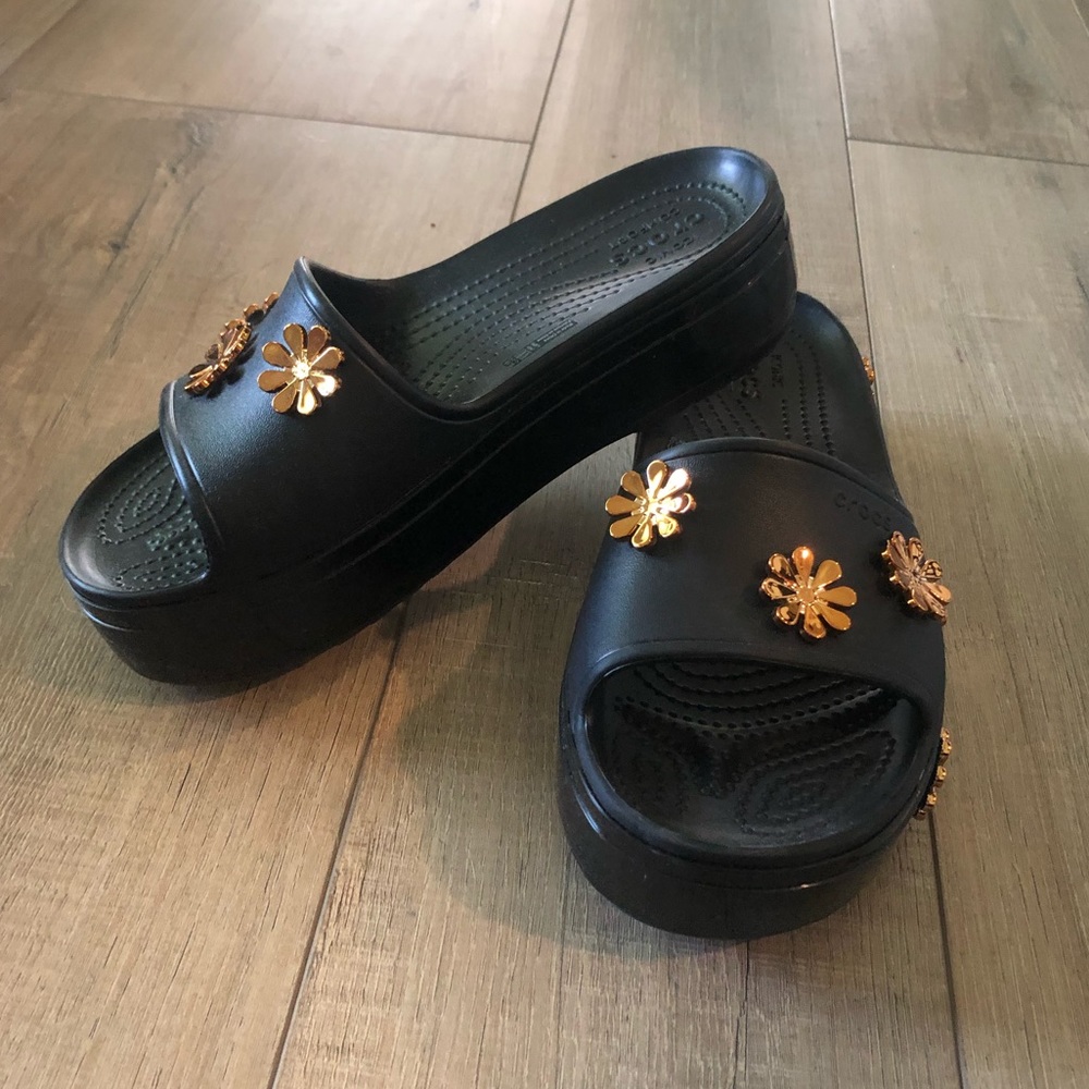 Crocs Platform Sandals